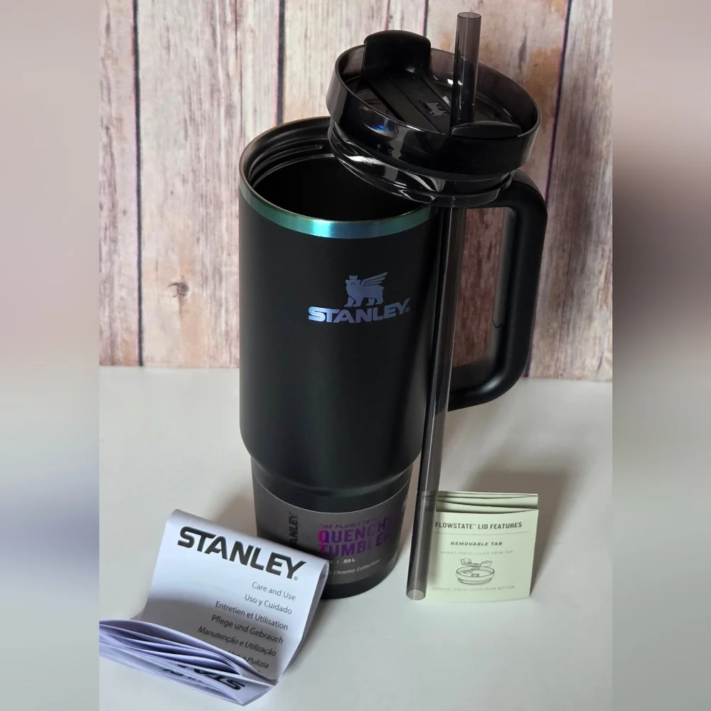 Stanley Black Chroma Collection 30oz Tumbler NWT Box Included - Picture 6 of 13